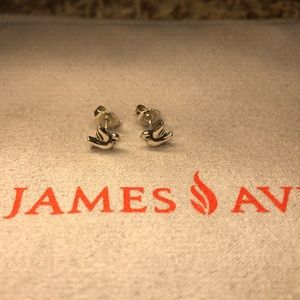 James Avery Dove Earrings 🕊